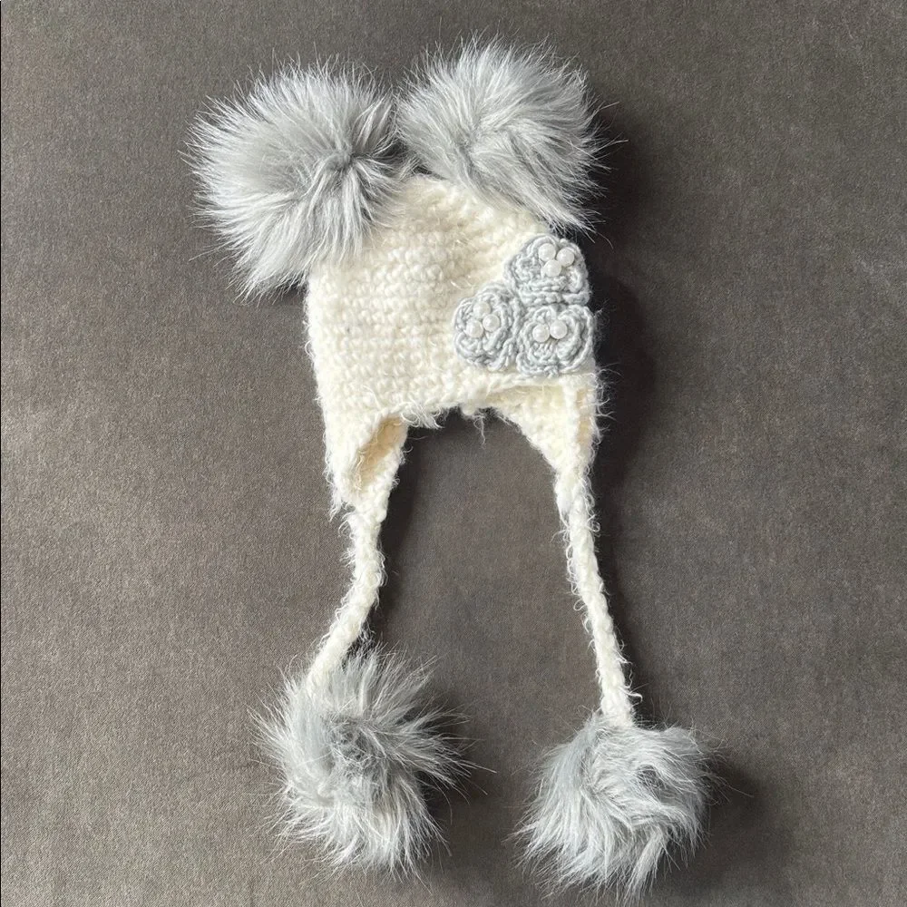 Daisy Baby Unisex Infant Beanie Hat Hensley White Gray Photography 0-6 months